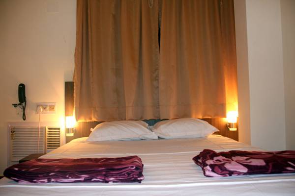 Down Town Guest House  3* Индия, Калькутта