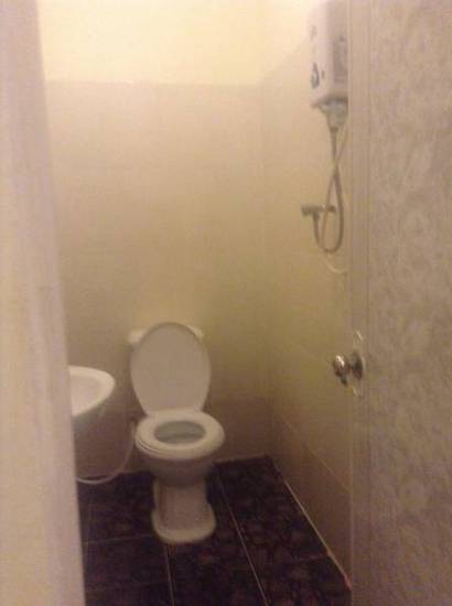 Ochheuteal Guesthouse  2* Камбоджа, Сиануквиль