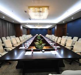 Kaifeng Yin Bin Hotel  в Кайфыне