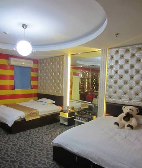 Jiujiu Holiday Hotel  3* Китай, Шанхай