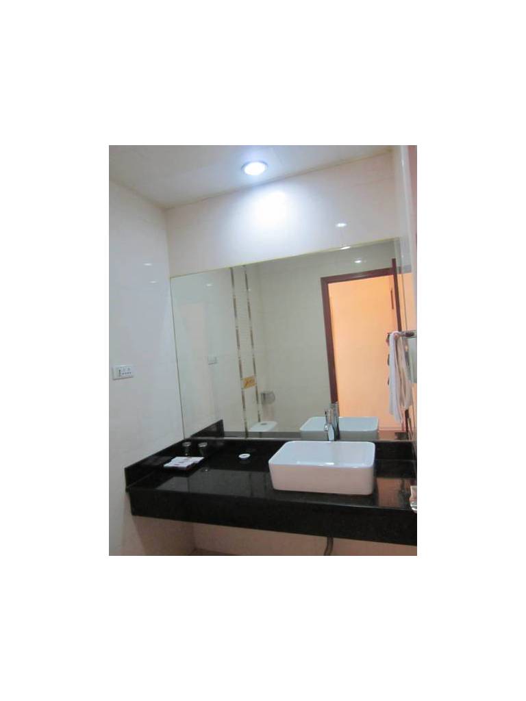 Sunshine Hotel Wuhan 