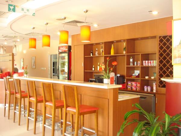 Ibis Hangzhou Xiasha 