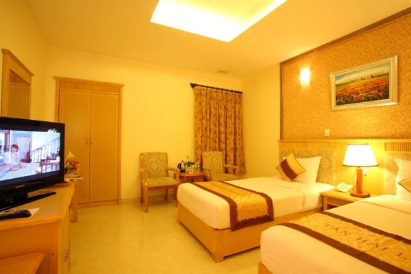 Silverland Inn Hotel 2*