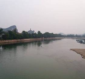 Guilin Tian Hu Hotel в Гуйлине