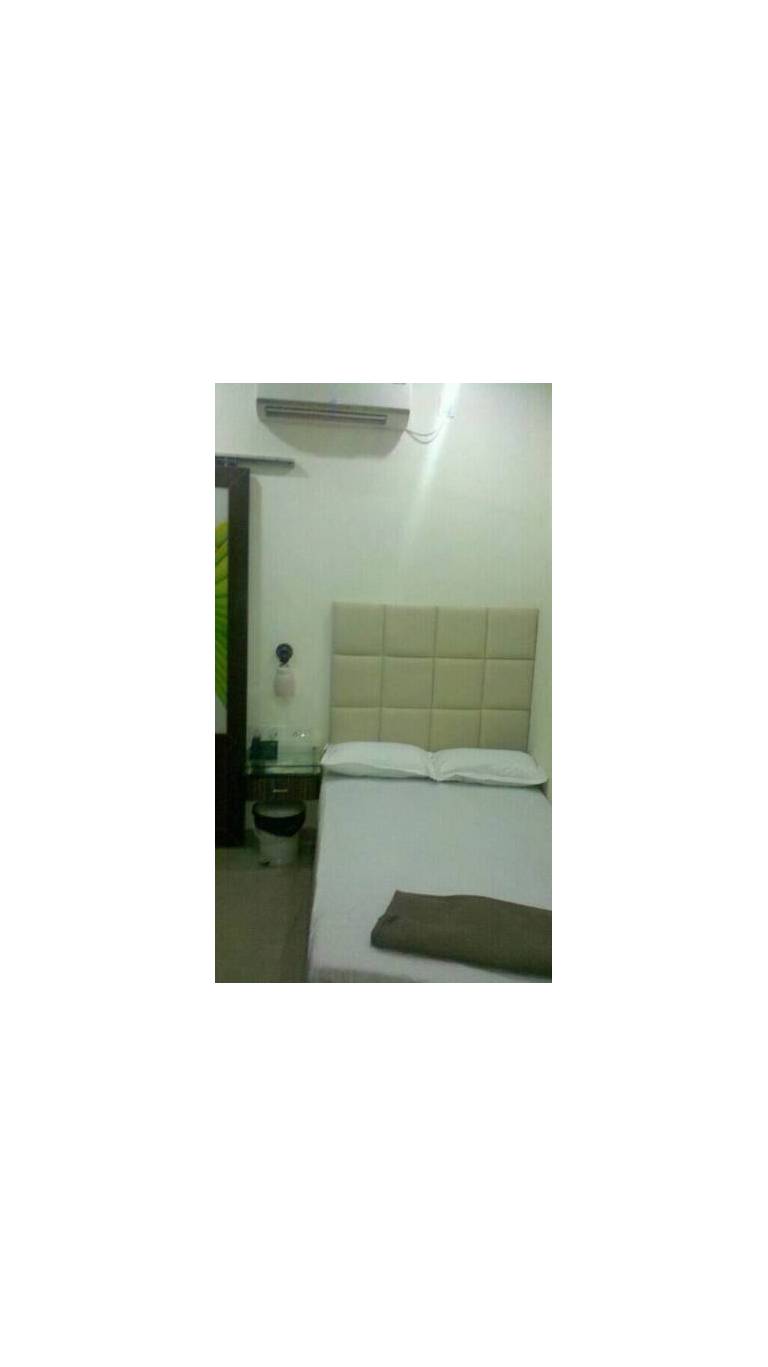 Hotel Diamond Suites 