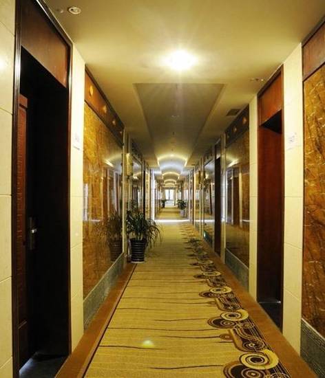 Tianhu Hotel Chengdu  3* Китай, Чэнду