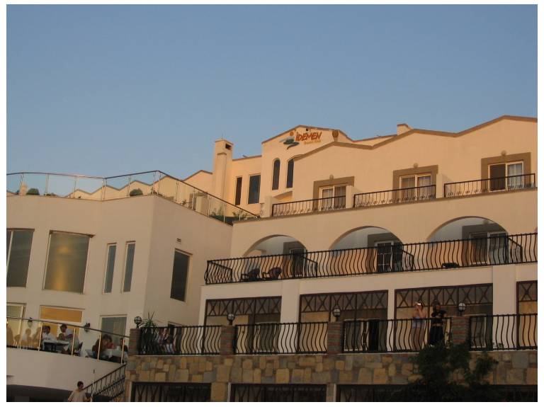 Idemen Beach Club