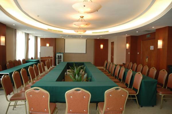 Piaoying Bund Hotel 