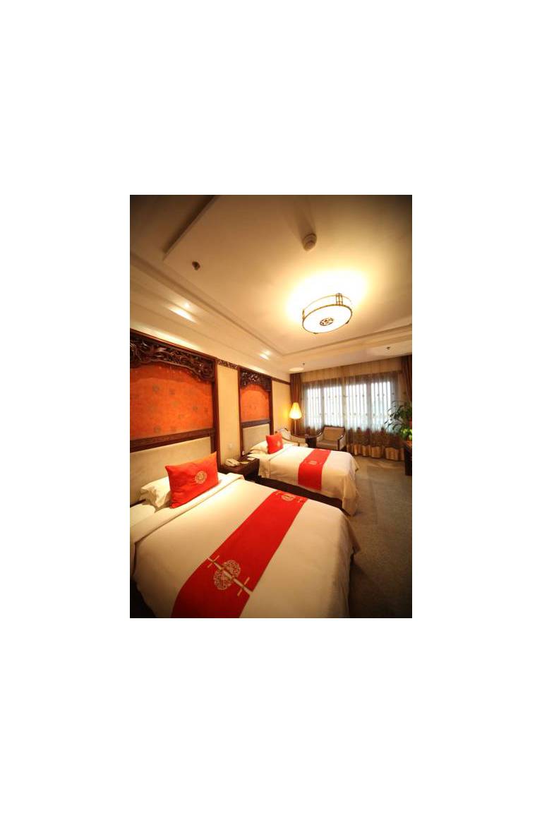 Tang-paradise Hotel 