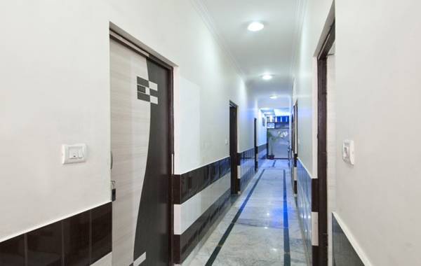 Hotel Suryam Palace  2* Индия, Агра