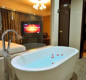 Green Westdon Hotel  в Чэнду