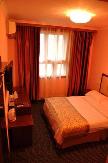 Beijing Yilan Hotel  3* Китай, Пекин