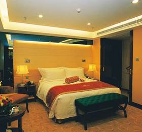 Zibo Century Hotel  в Цзыбо