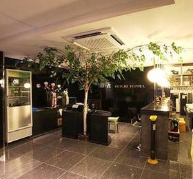 Hwagok Holic Motel  в Сеуле