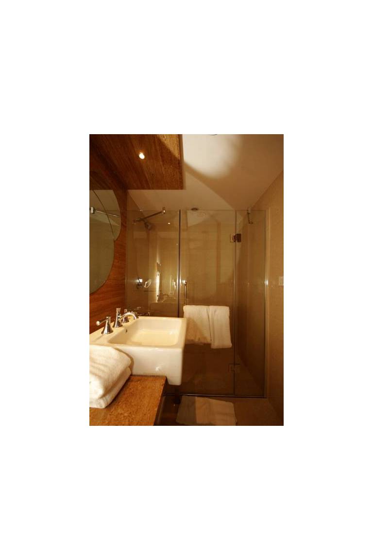 Hotel Trinity Isle 