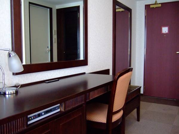 Libre Garden Hotel  3* Япония, Наха