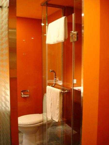 Dongmen Garden Inn  2*