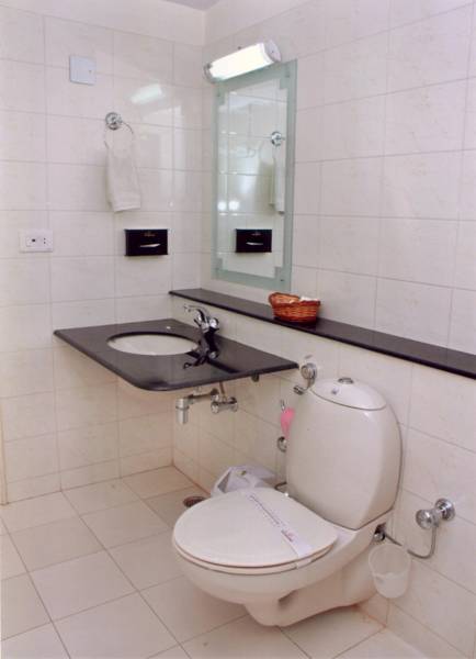 Hotel Kanchandeep  3*