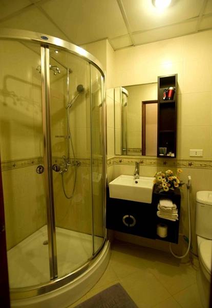 Hanoi Dylan Hotel  3*