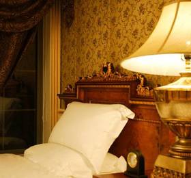 La Garfield Hotel  в Шанхае