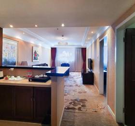 Honlux Apartment  в Шэньчжэне