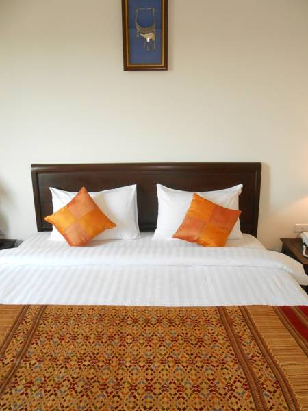 Lao Golden Hotel  3*