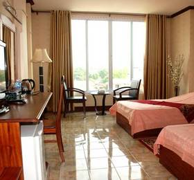 Xaysomboun Hotel  в Вьентьяне
