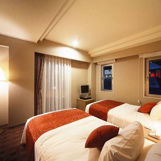 Hotel Patio Dogo  2* Япония, Мацуяма