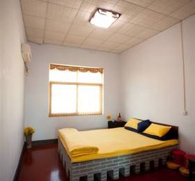 Travelers Hostel  в Дэнфэне