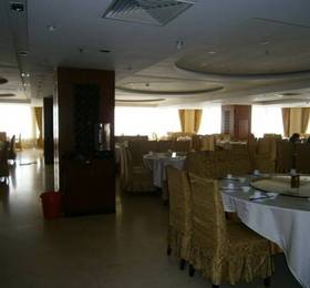 Kong Long Hotel  в Гуанчжоу