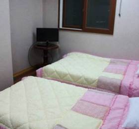 Shinchon Hostel  в Сеуле