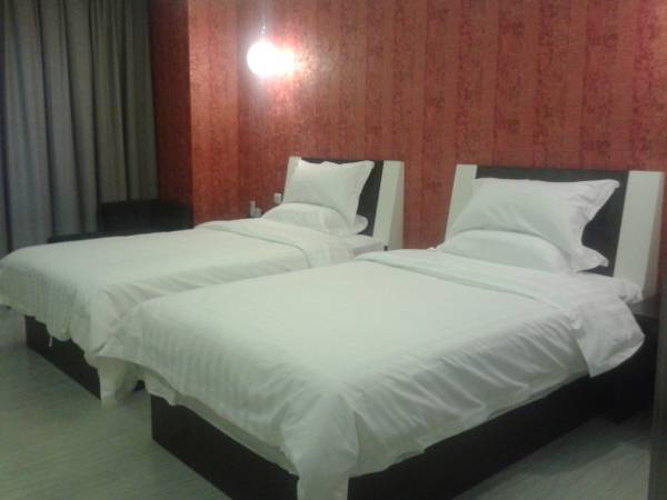 Fairyland Hotel 
