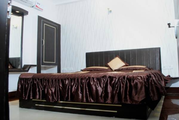Harkishan Villa  2* Индия, Агра