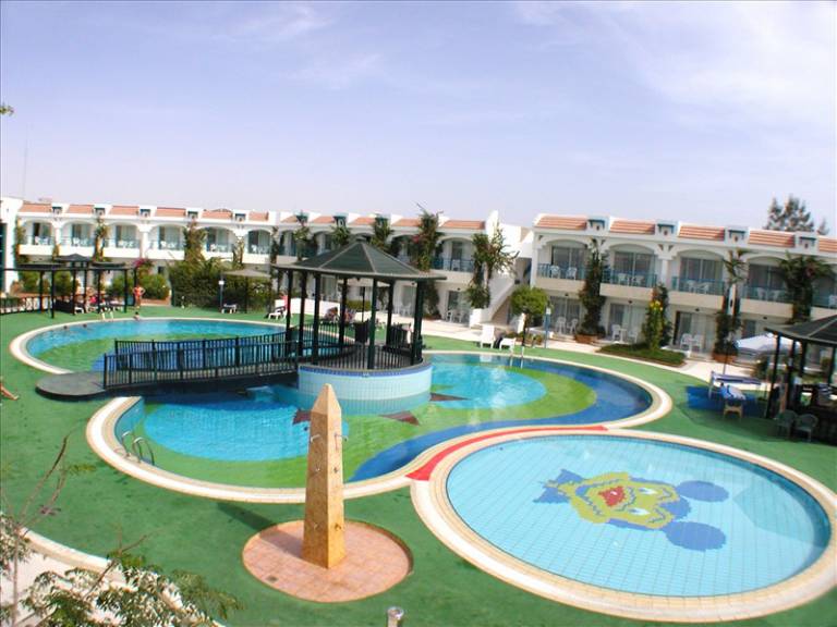 Al Bostan