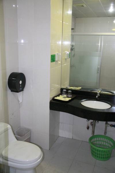 Jiao Yuan Hotel  3*