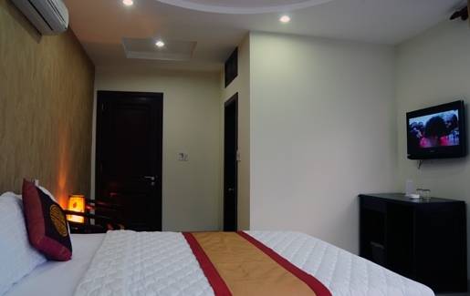 Canh Buom Hotel