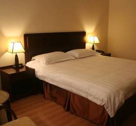 Shicheng Hotel  в Шанхае