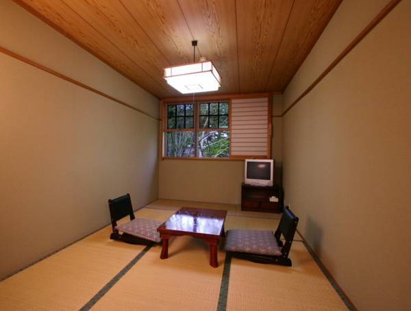 Pension Segawa  3* Япония, Кусатсу