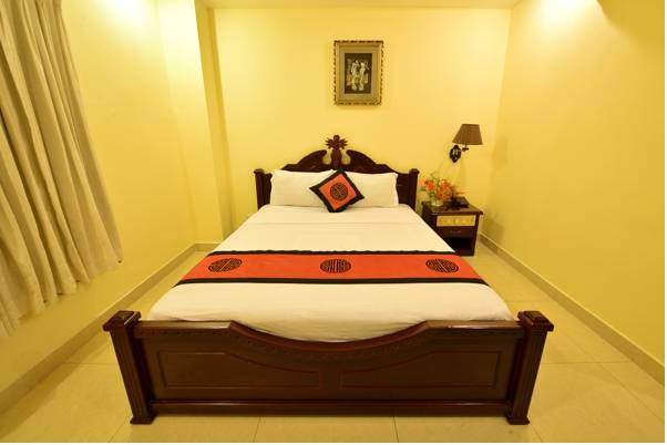 Hoa Long Hotel