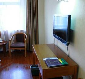 Xue Yuan Hotel  в Циндао