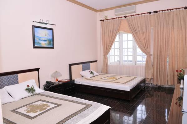 Ha Thanh Hotel  2*