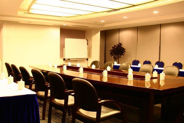 Nan Ying Hotel  3* Китай, Шанхай