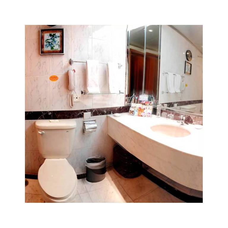 Wei Fang Hotel 