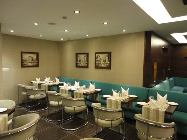 Corporate Inn  4* Индия, Гургаон