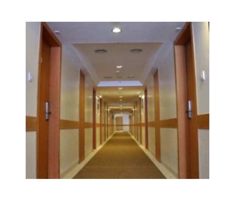Lineage Hotel 