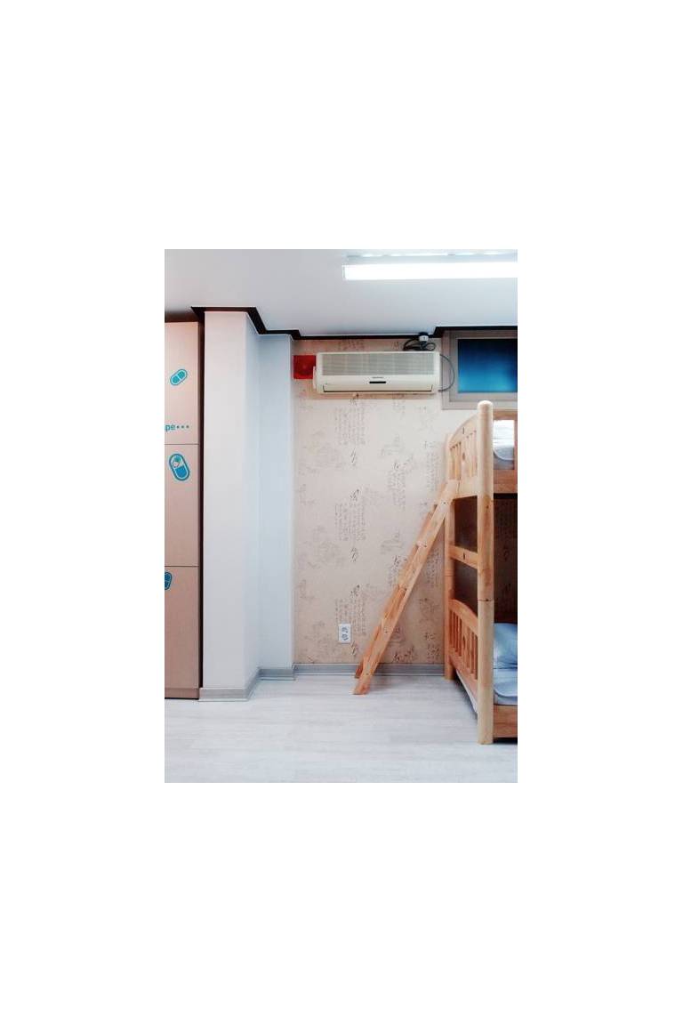 Room in Korea 