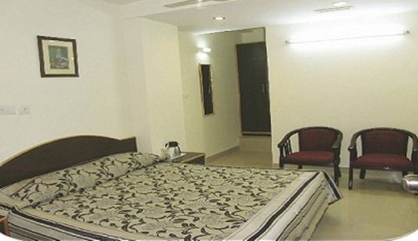 Hotel Ananta Inn