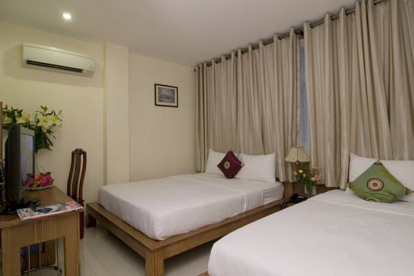 Ipeace Hotel