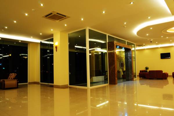 Monaco Hotel