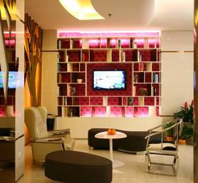 Eesir Hotel  в Ухане